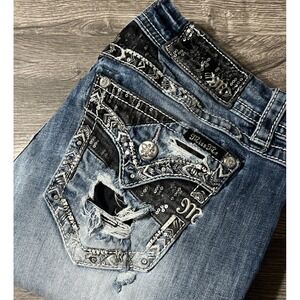 Miss Me Distressed Embellished Faux Flap Mid Rise Easy Crop Jeans SZ 31 (32x29)